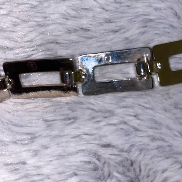 Silver Rectangular Chain Belt - Picture 4 of 4